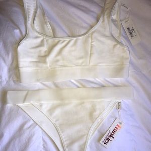 Frankie’s bikini set in white, size L NWT